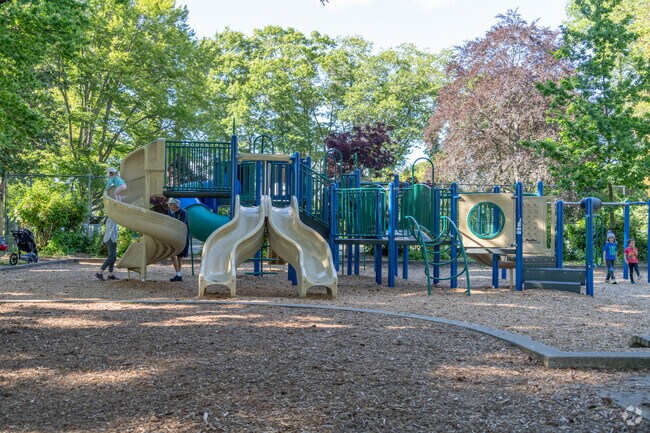 For a day of family fun, head over to Elizabeth Park near Sunnyland.