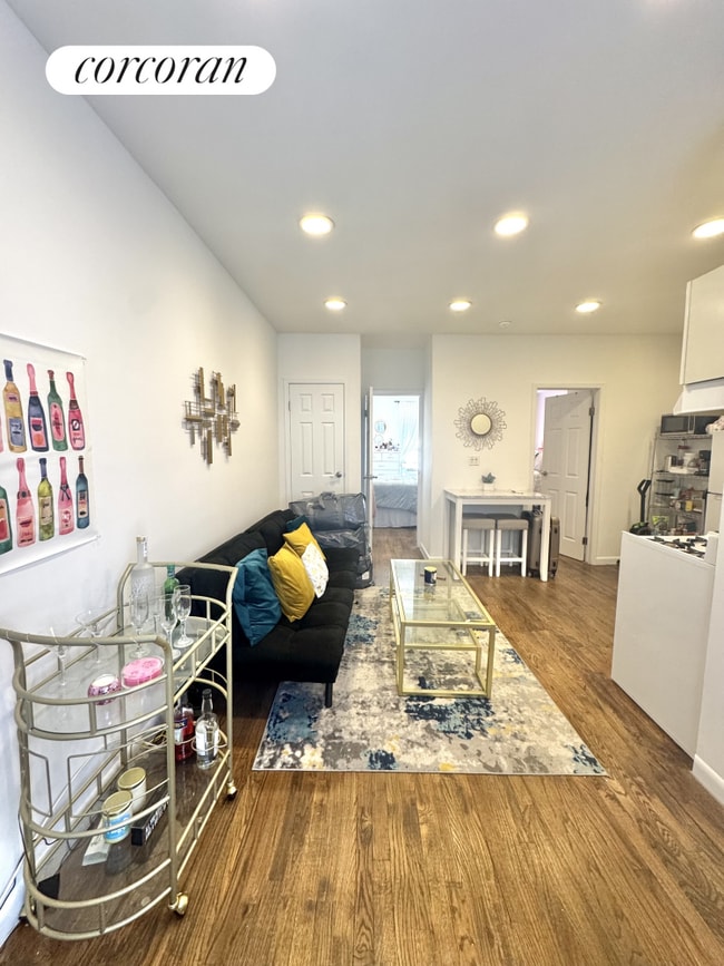 338 E 65th St, New York, NY 10065