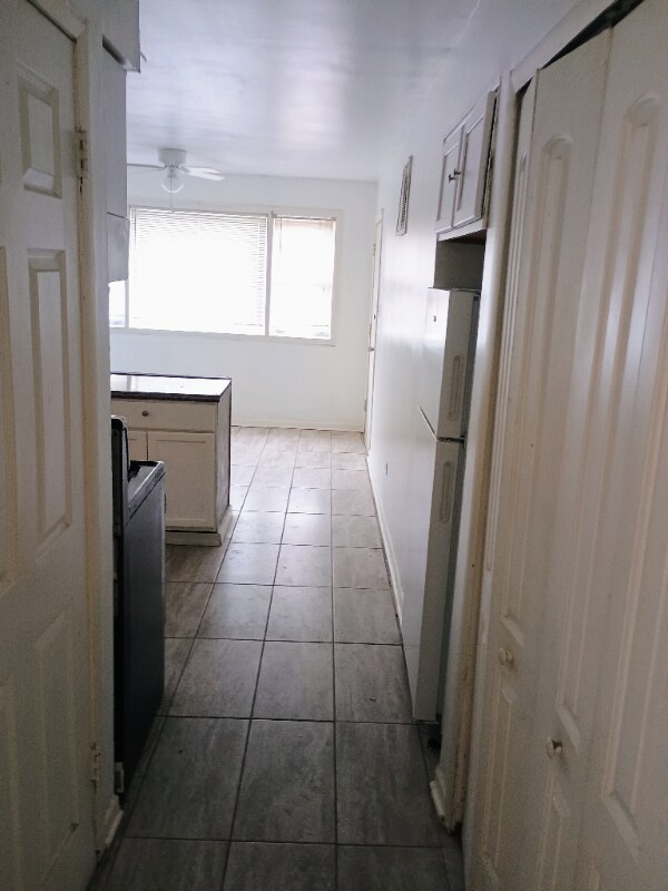 307 Yates Ave unit 1, Calumet City, IL 60409 - photo 7