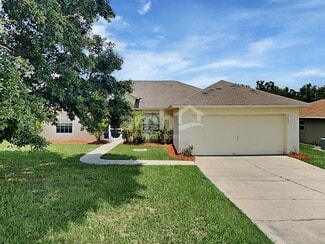1037 Sandhill St, Groveland, FL 34736