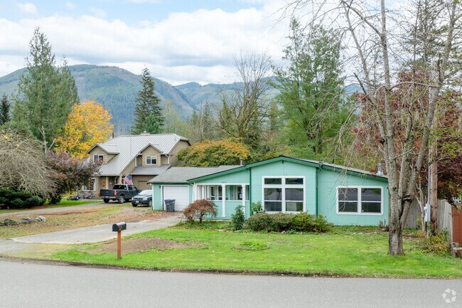 There are many home styles found throughout May Creek, including Ramblers.