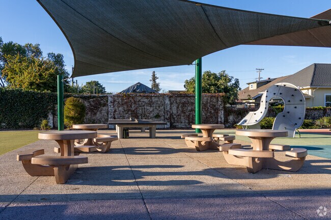Tamien Park’s picnic tables are perfect for outdoor meals and gatherings.