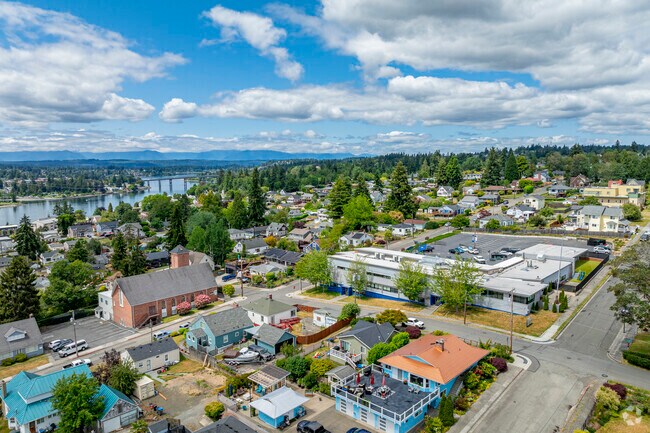 Catalyst Public Schools is a short drive from Downtown Bremerton across the Manette bridge.