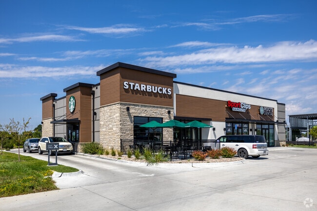 If you are looking for an afternoon boost, Starbucks near Cheney is the spot.