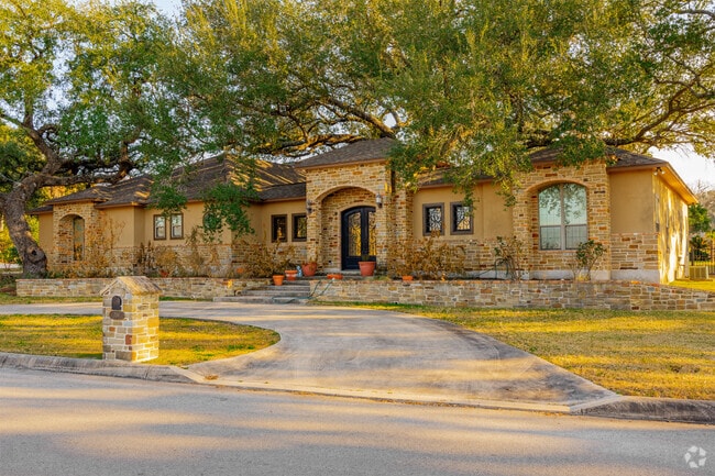 May Devine homes have large yards for decorations or family fun.