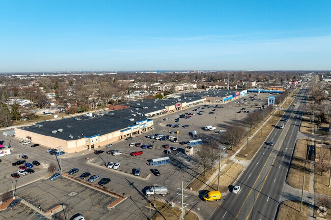 Shopping centers located throughout Southeast Warren offer convenience.