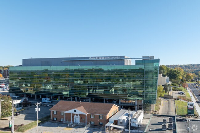 The Cabell Huntington Hospital is located within the heart of Fairfield.