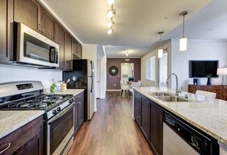 7346 Parkway Dr, La Mesa, CA 91942