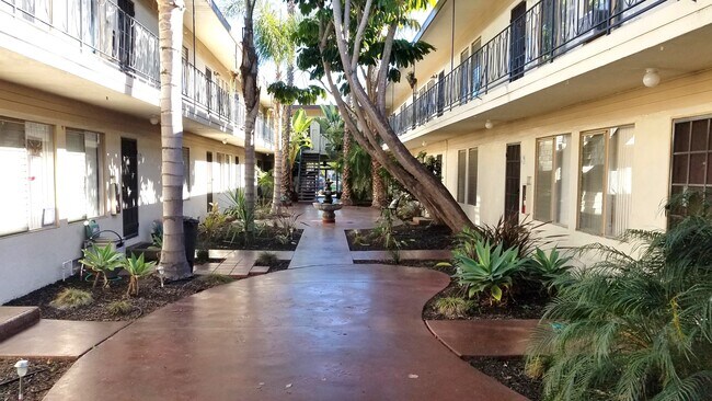 The Palms, Torrance, CA 90503 - photo 3