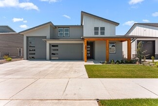 485 S Quincannon Ln, Star, ID 83669