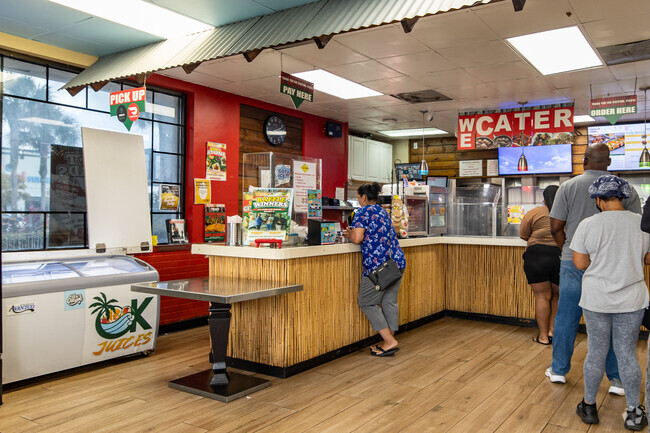 The Dutch Pot Jamaican Restaurant is a local favorite of Boulevard Forest.