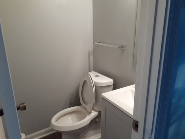 170 Governors Dr, Forest Park, GA 30297 - photo 6