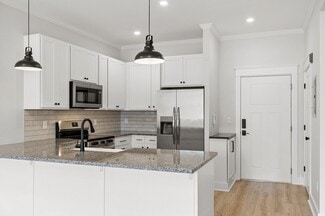 843 Main St, Clinton, MA 01510