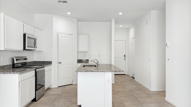 1318 W Hess Ave, Coolidge, AZ 85128 - photo 4