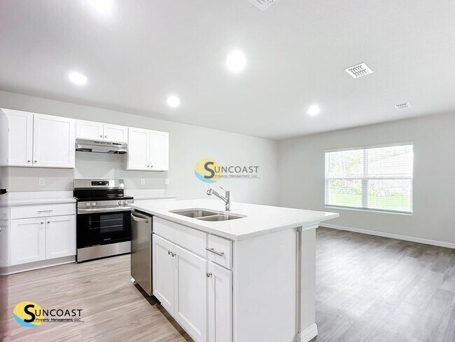 19 Wood Amber Ln unit B, Palm Coast, FL 32164 - photo 6