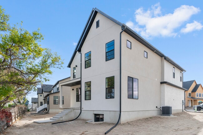 504 W Maidengrass Way, Draper, UT 84020 - photo 4