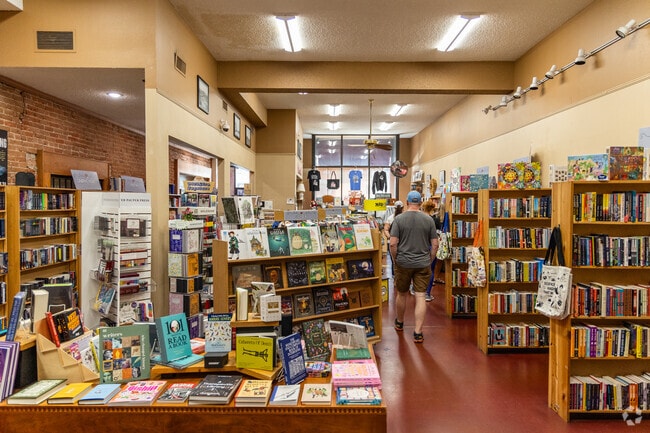 Old Town residents can visit the nearby bookstore.