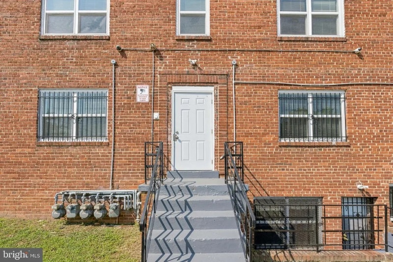 430 Condon Terrace SE unit 3, Washington, DC 20032 - photo 1