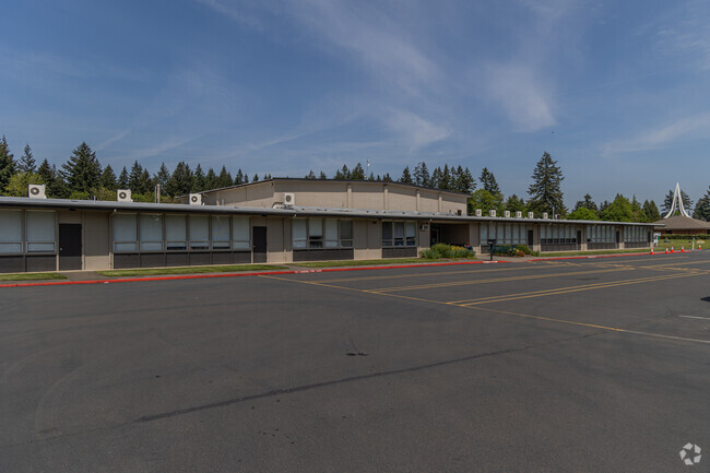 Hood View Junior Academy is a Private Pre-K, Elementary & Middle School in Boring, Boring OR.