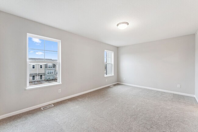 1526 Traverse Ln, West Saint Paul, MN 55118 - photo 7