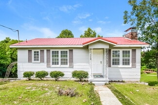 960 7th Place, Pleasant Grove, AL 35127