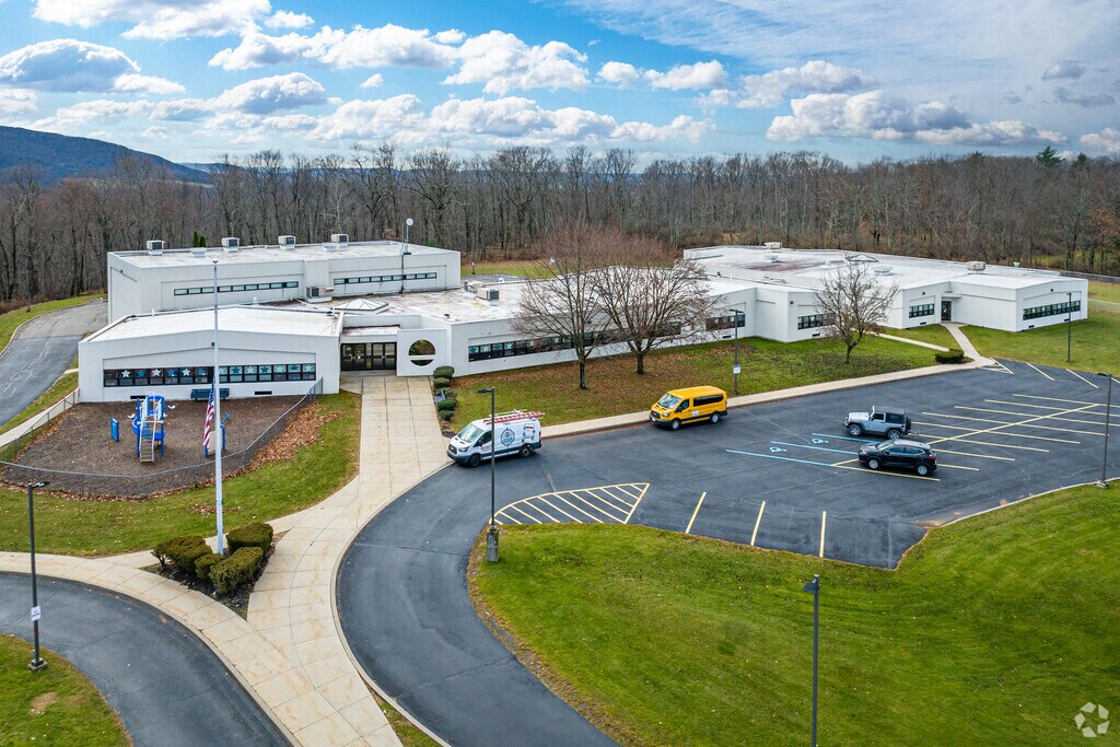 Newton-Ransom Elementary School is a public educational facility located in Rural Abingdon, PA.