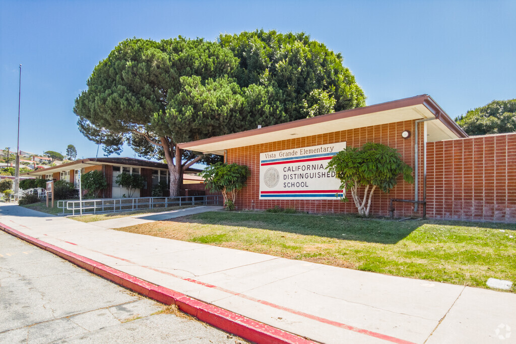 Vista Grande Elementary, Rankings & Reviews - Homes.com