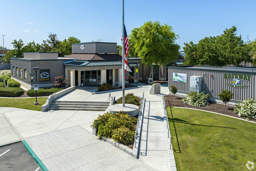 Gateway High School in Clovis, California provides more individualized learning.