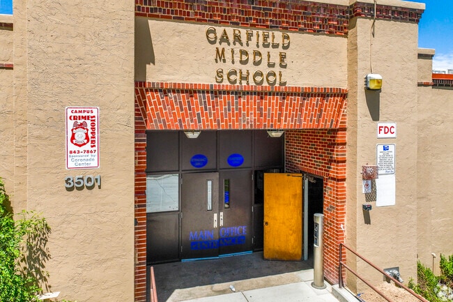 Garfield Middle, which follows a project-based curriculum, earns a C rating from Niche.