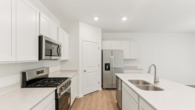 3915 Donaldson Creek Ct, Liberty Township, IN 46118 - photo 3