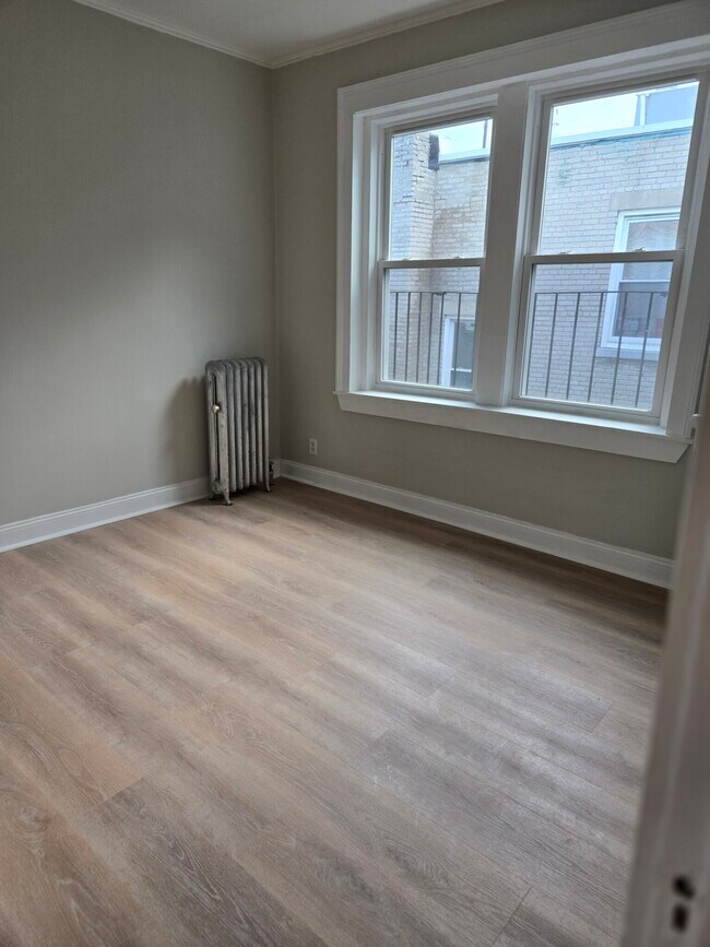 177 Winthrop Rd unit 1, Brookline, MA 02445 - photo 5