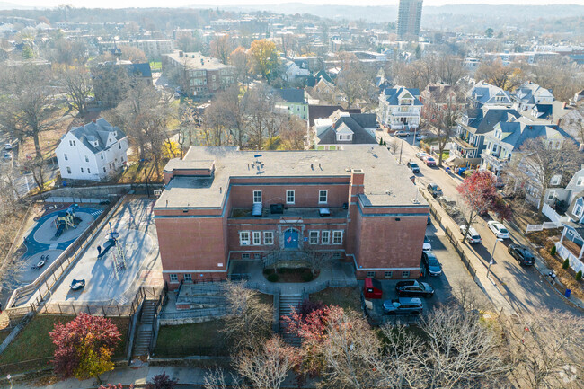 Higginson is Public Pre-K & Elementary School in Roxbury, MA.