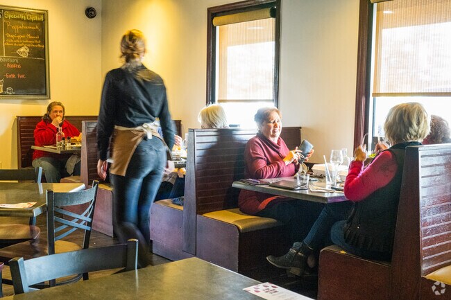 Residents of the Highlands have many dining options such as the popular Riptides Restaurant.