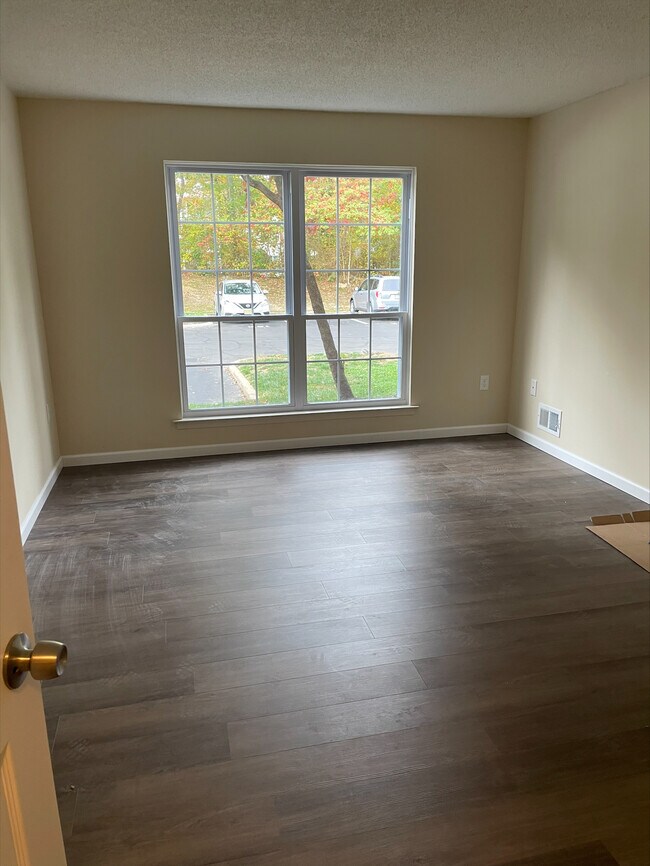 86 Willow Ct unit Society Hill I Hamil, Trenton, NJ 08619 - photo 6