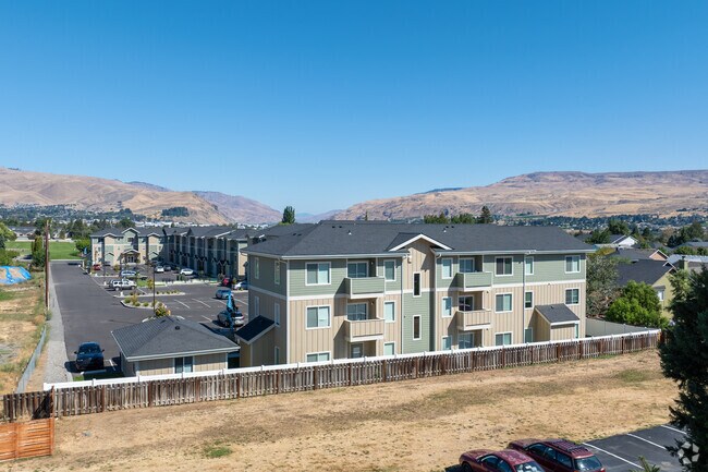 Sagecrest, Wenatchee, WA 98801 - photo 5