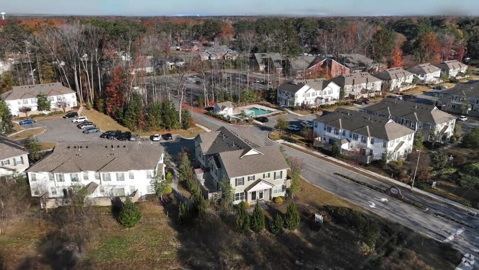 2802 Rowling Way, Chesapeake, VA 23321 - photo 2