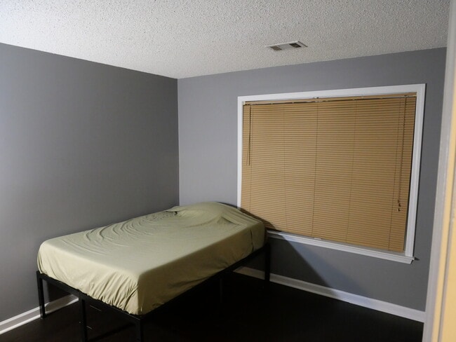 4645 Valais Ct unit 96, Alpharetta, GA 30022 - photo 2