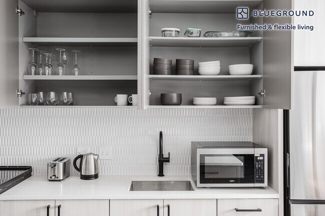 1313 L St NW unit FL3-ID939, Washington, DC 20005 - photo 6