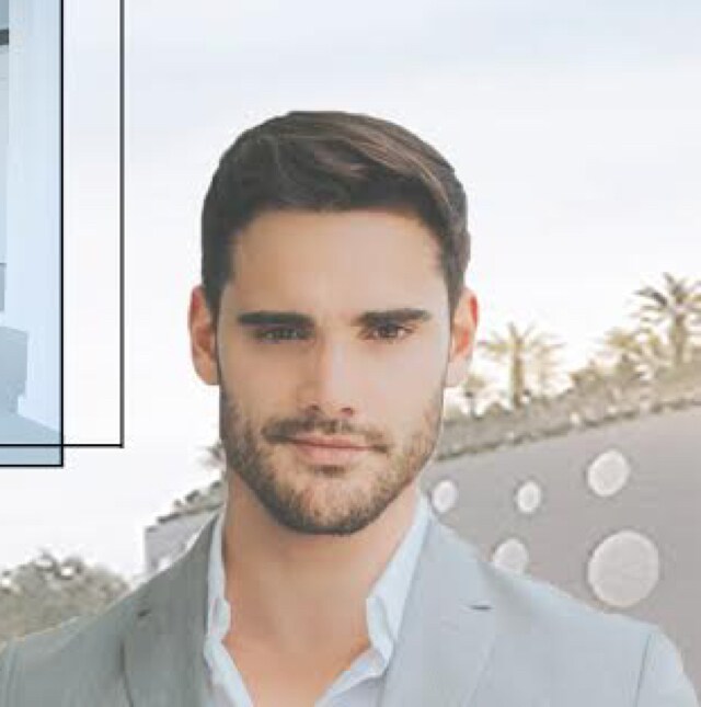Agent Photo