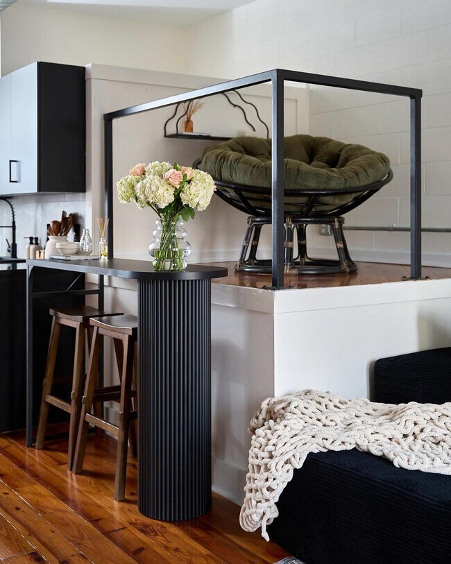 403 E 33rd St unit ID1353814P, Charlotte, NC 28205 - photo 3