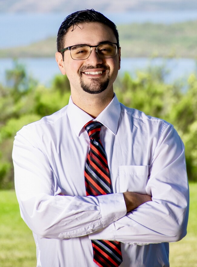 Agent Photo
