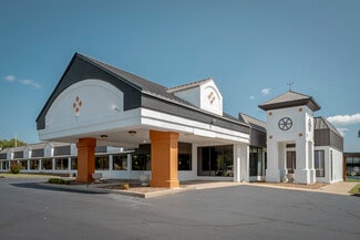 4020 Parkview Dr, Pittsburg, KS 66762