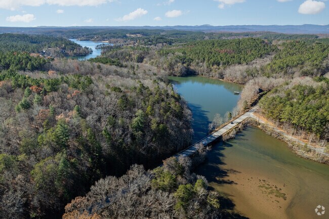 Lake Keowee borders Shady Grove, enabling year-round lakeside recreation.
