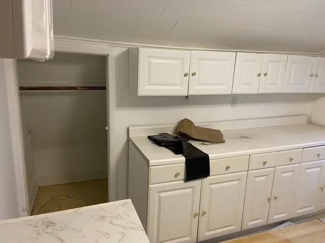 649 New Jersey Ave unit 3, Lyndhurst, NJ 07071 - photo 6