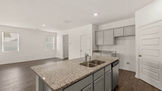 11889 Auckerman Way, Hampton, GA 30228 - photo 3