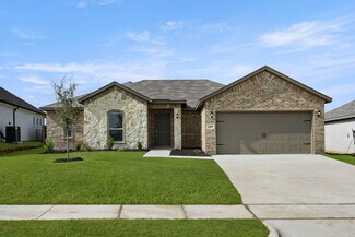 1188 Oak Spring Dr, Burleson, TX 76028
