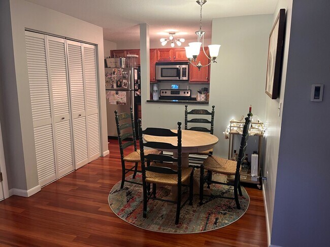 Dining room & Pantry