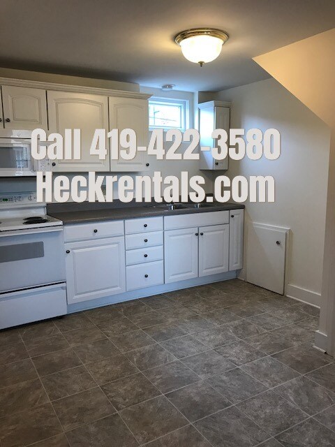 624 1/2 S Main St Unit 7, Findlay, OH 45840