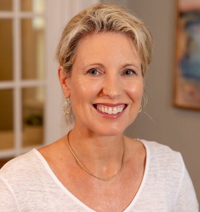 Elizabeth Sullivan