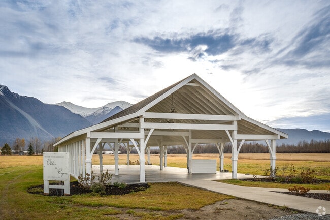 Mountains in Butte create a stunning backdrop for weddings and events.